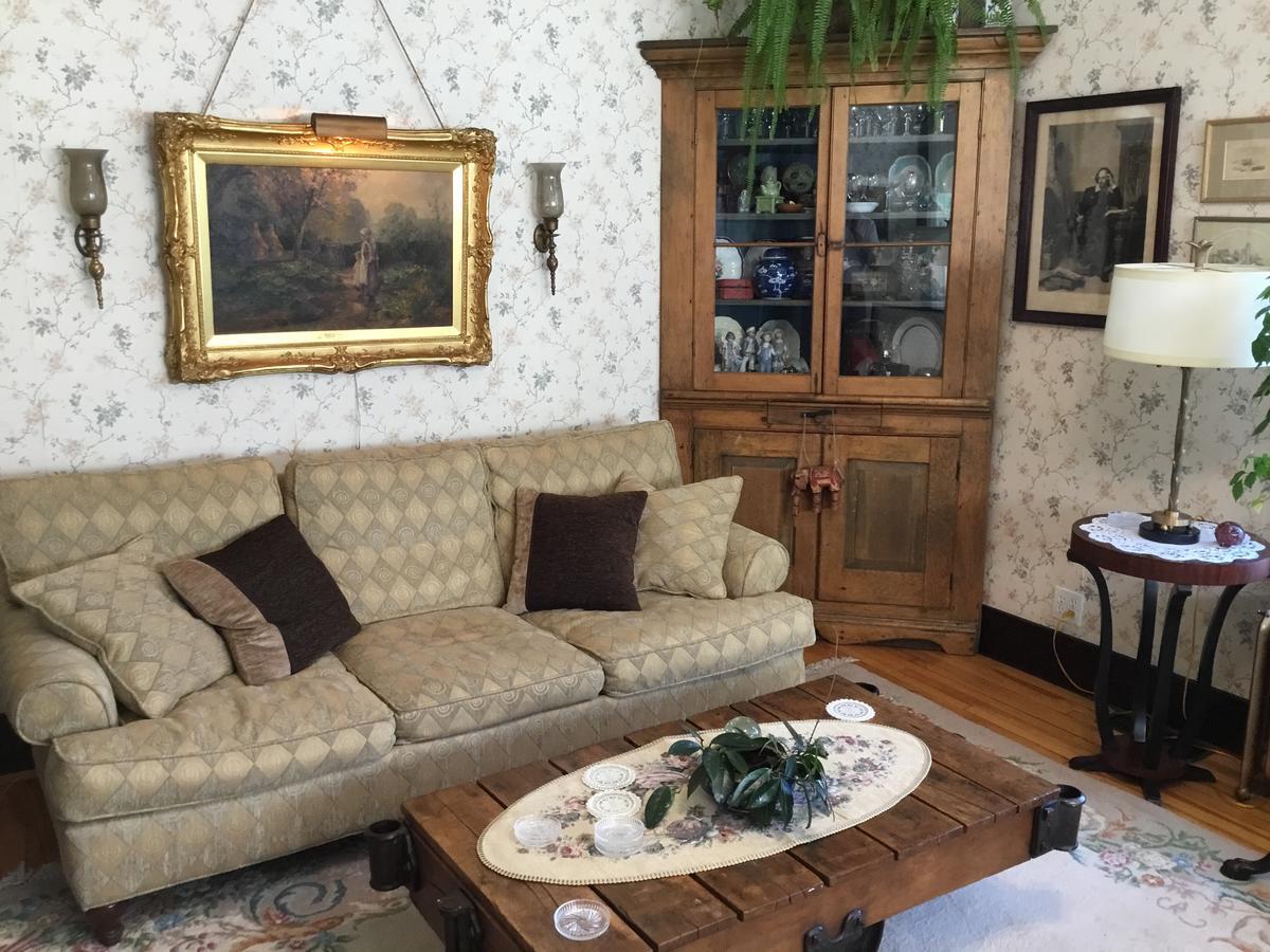 Auberge Taylor Manor Сен-Жорж Екстериор снимка